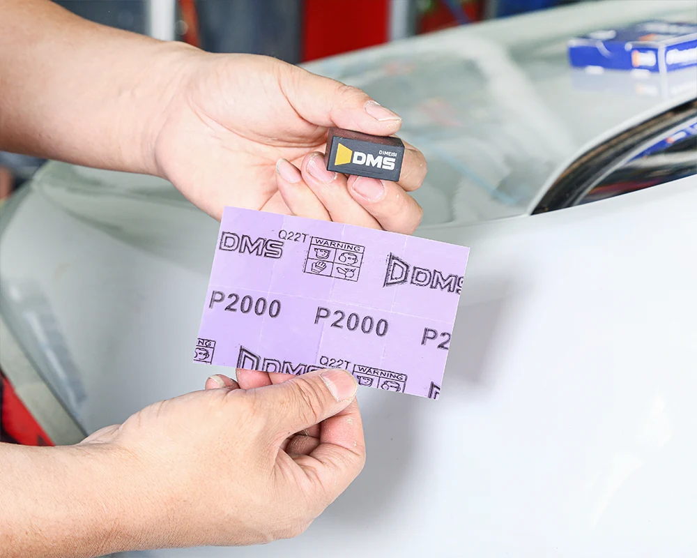 ऑटोमोटिव पेंट सैंडिंग के लिए आपको कौन सा ग्रिट आकार चुनना चाहिए? P80-P2000 सैंडपेपर का उपयोग करने के लिए एक गाइड